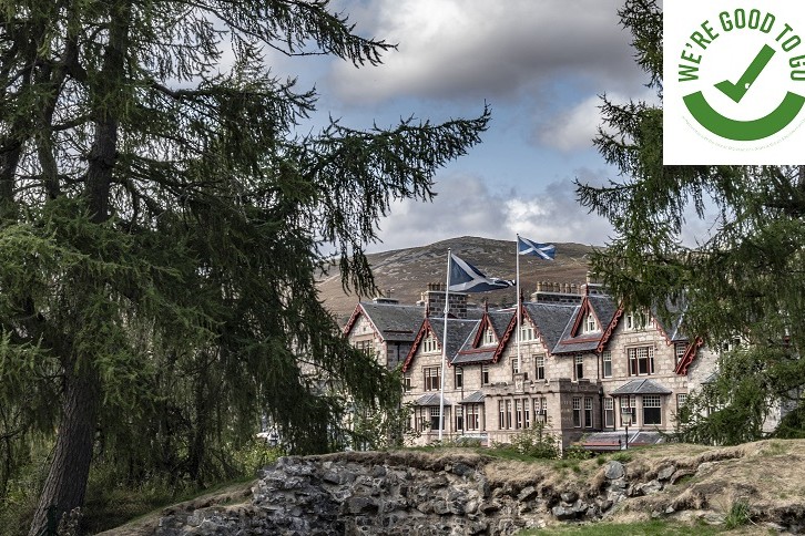 The-Fife-Arms-Braemar-Hotel-Exterior-photo-credit-Sim-Canetty-Clarke (1)